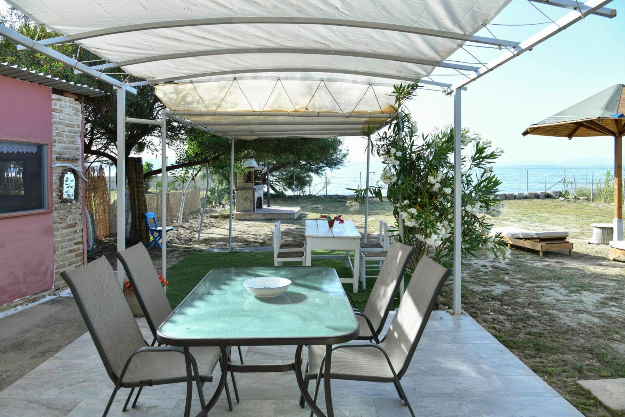 Vasilikis Sea House Lefkimmi (Corfu) Exterior foto